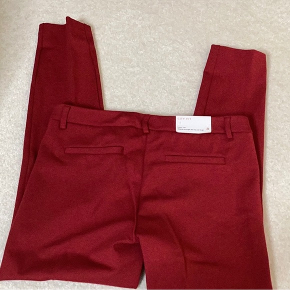 NWT, red knit leggings - Picture 3 of 8